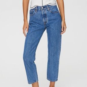 Levi crop 501 high waist jeans